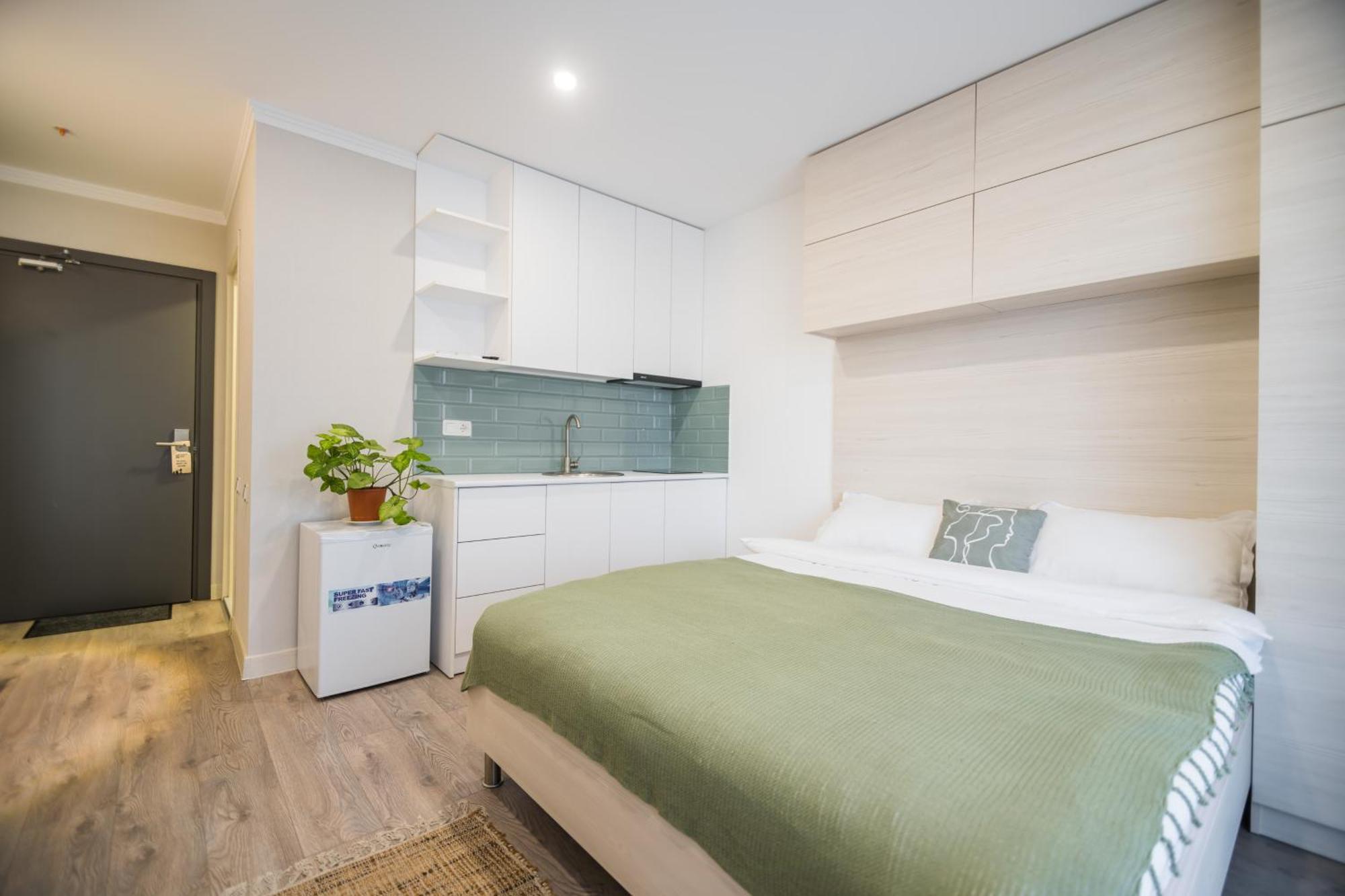 Green Side Apart Hotel Батумі Екстер'єр фото