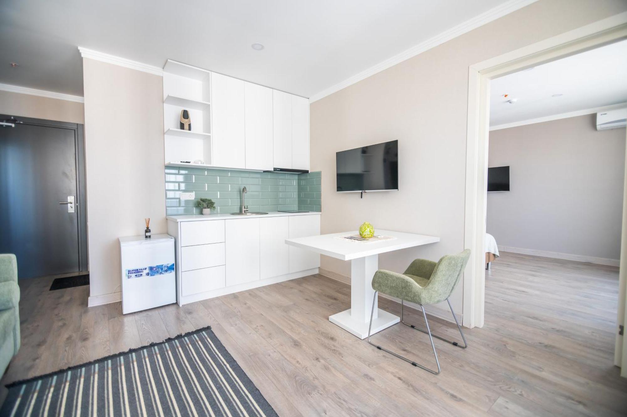 Green Side Apart Hotel Батумі Екстер'єр фото