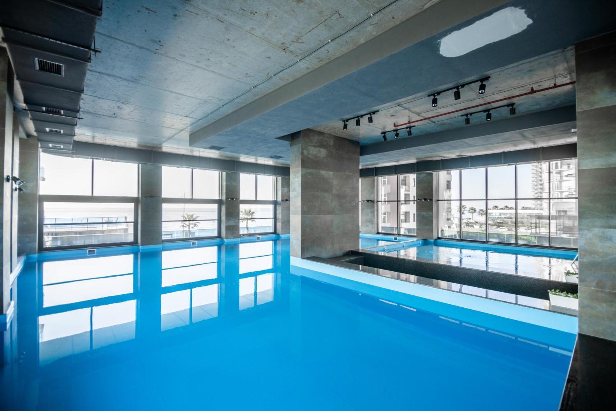 Green Side Apart Hotel Батумі Екстер'єр фото