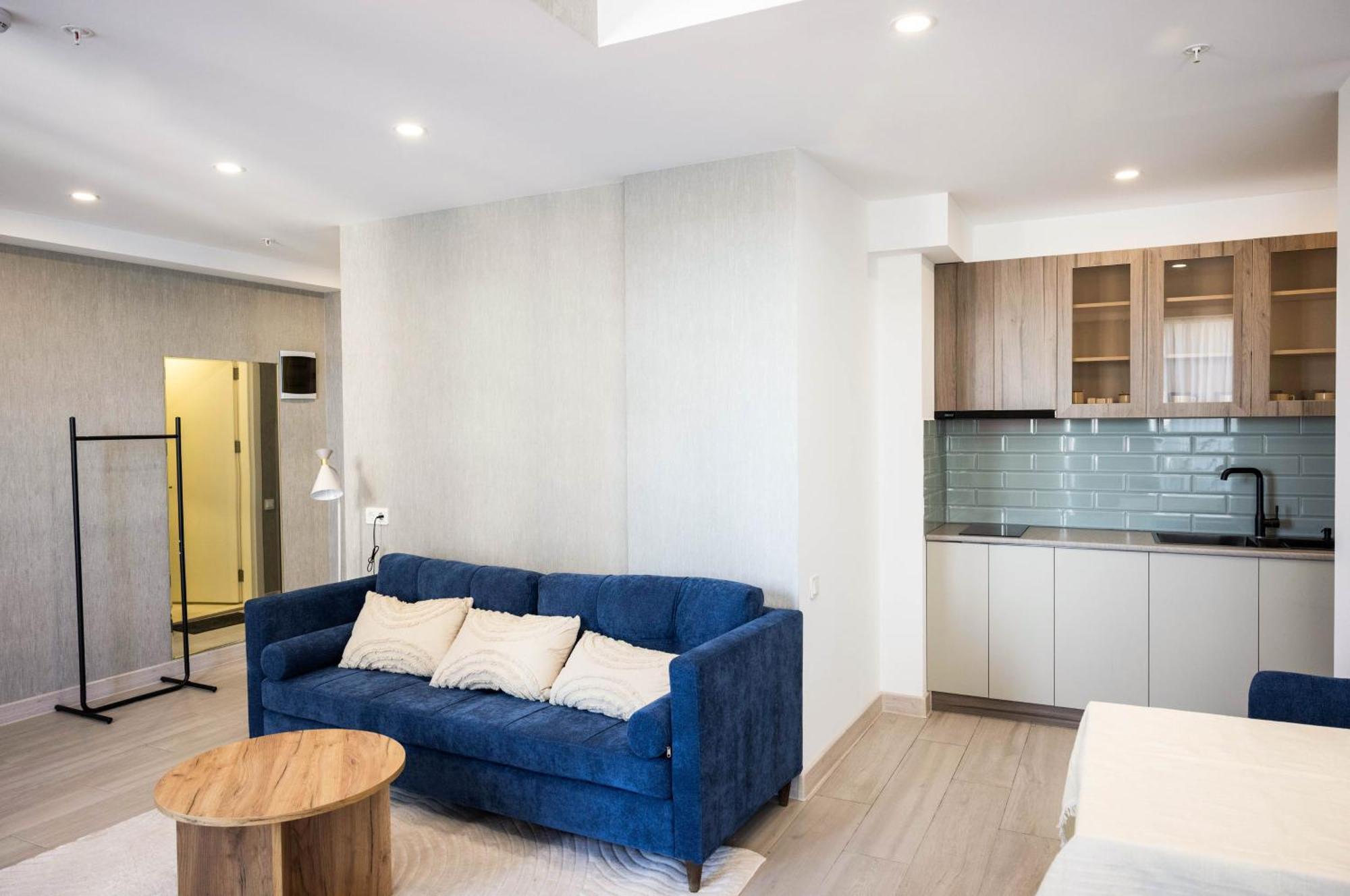 Green Side Apart Hotel Батумі Екстер'єр фото